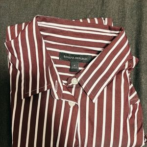 Banana Republics Dress shirt size 4